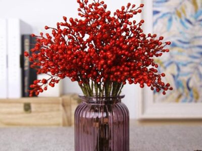 GREENTIME 16 Pack Artificial Red Berry Stems Holly for Christmas Tree Decorations for Crafts, Holiday and Home Decor