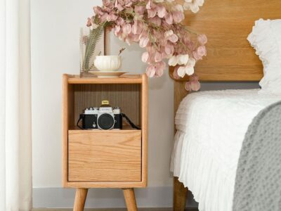 Night Stand, Solid Wood Nightsatnd with One Drawer & Open Shelf, Mid Century Modern Nightstand, Durable & Sturdy Small End Table