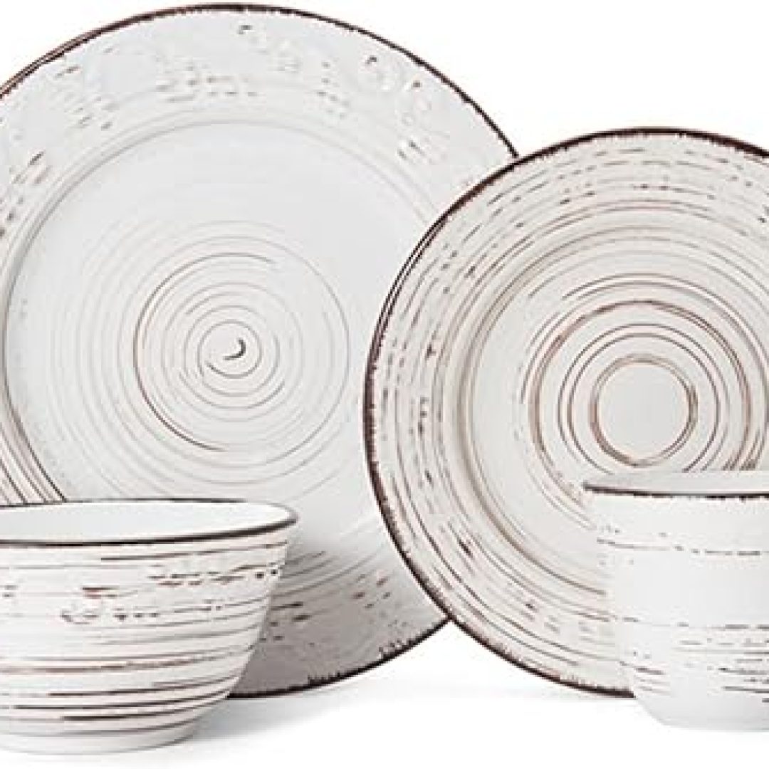 Trellis White 16-Piece Dinnerware Set, Service for 4