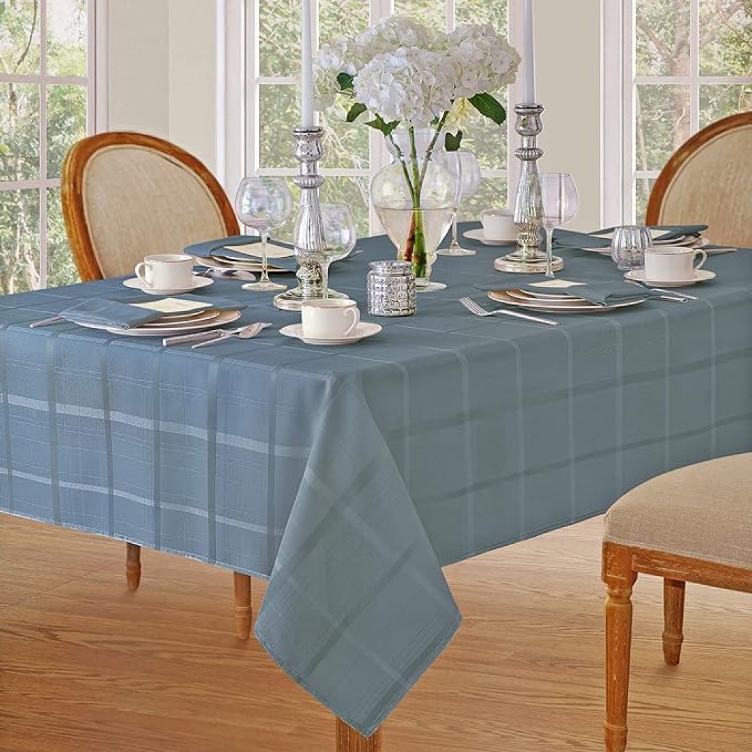 Newbridge 60 x 84 Inch Rectangle Fabric Tablecloth