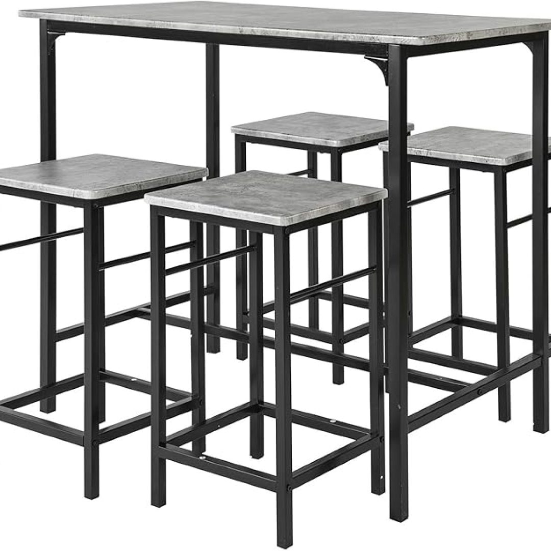 Dining Table with 4 Stools