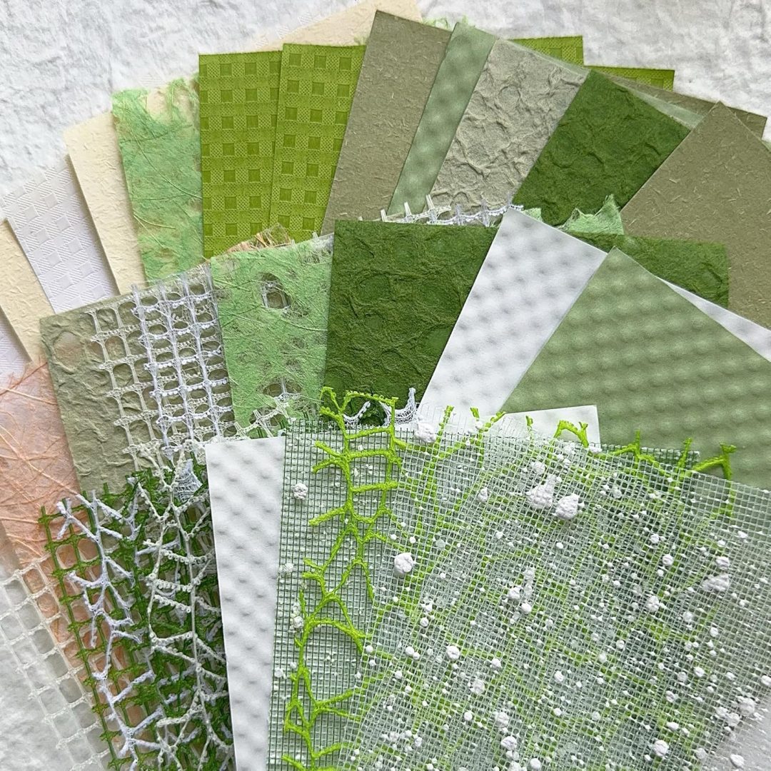 32-Piece Handmade Textured Scrapbook Paper – Morandi A6 Mulberry & Mesh Fabric Mix