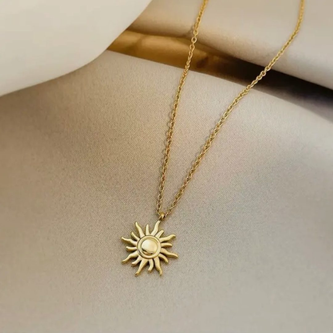 Women Gold Tone Stainless Steel Sun Charm Pendant Necklace Gift